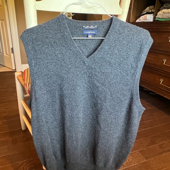 Club Room Men's V-Neck Gray Sweater Vest cashmere